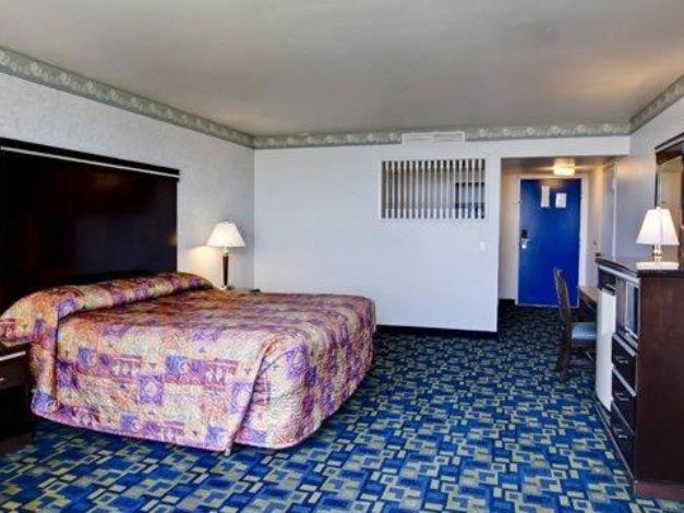 Photo of Bedroom in Townsite