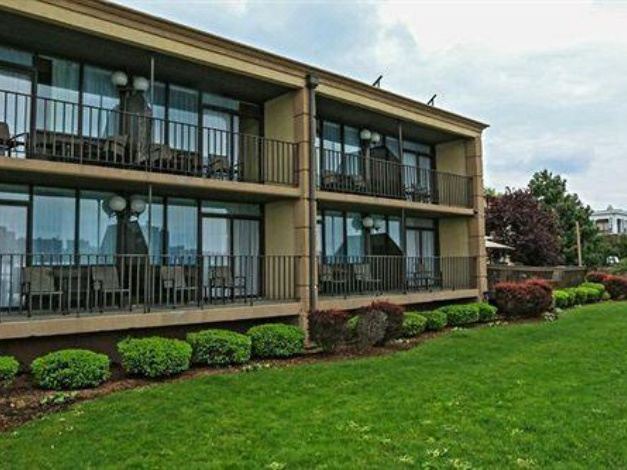 Photo of Buildings in Edgewater