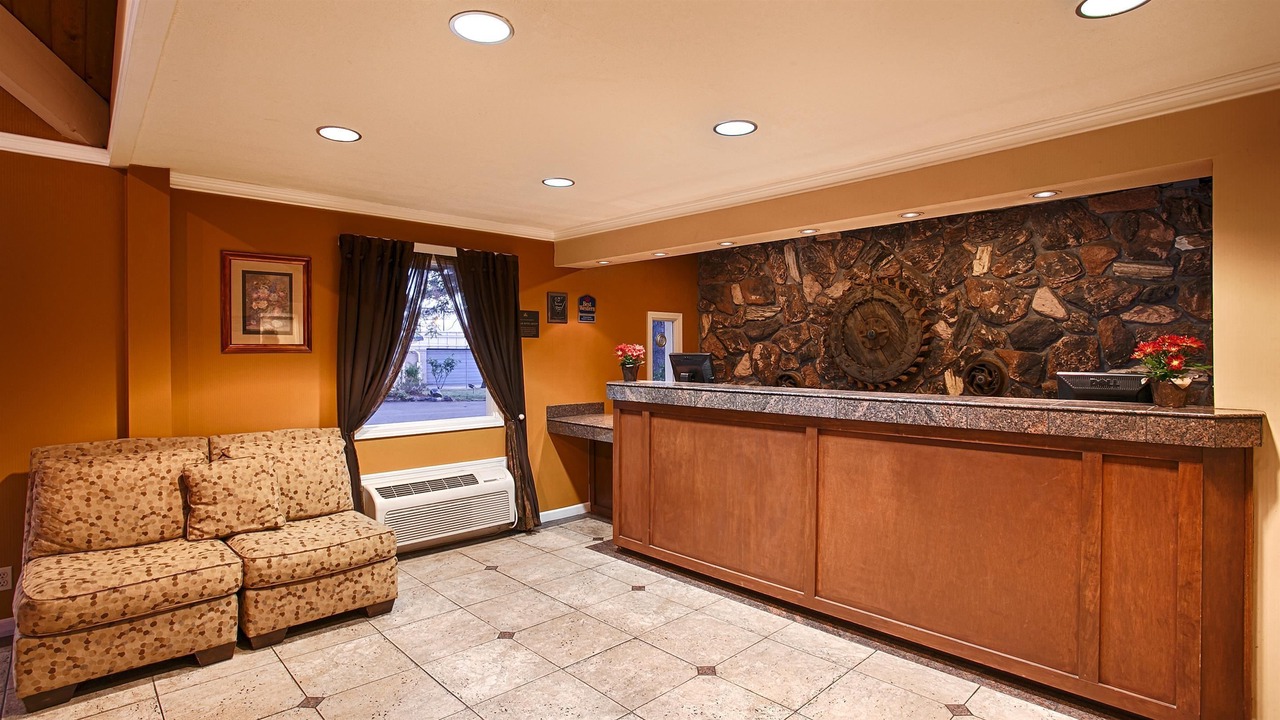 Photo of Livingroom in Grass Valley