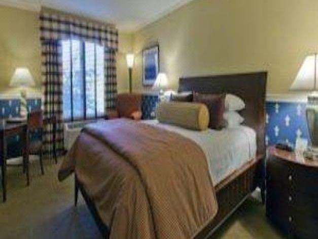 Photo of Bedroom in University Circle