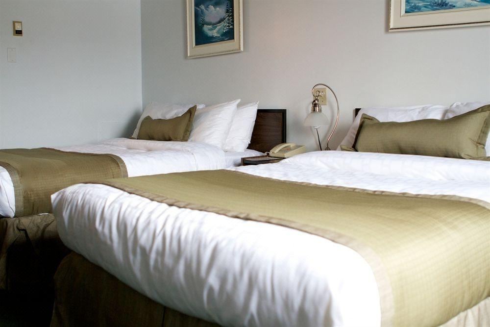 Photo of Bedroom in Baie Comeau
