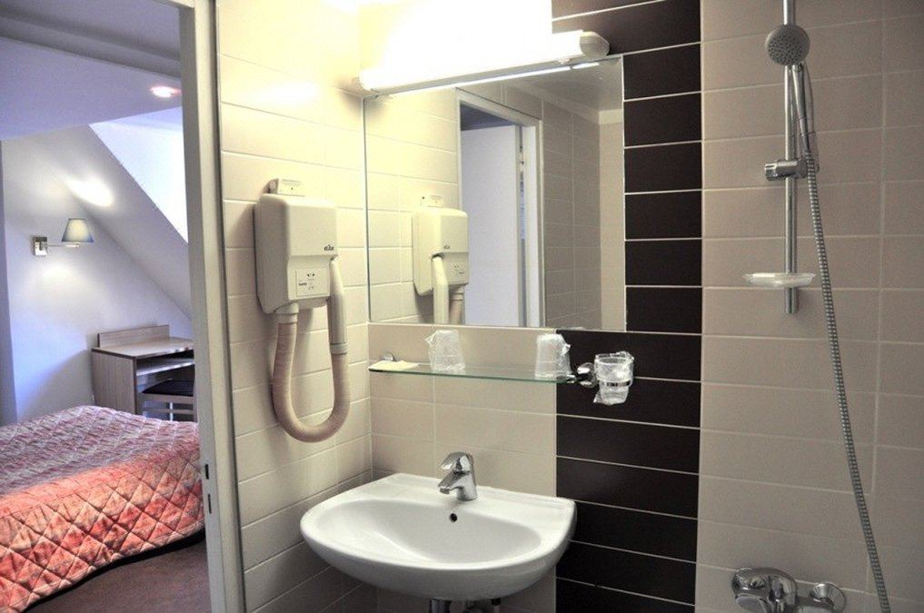 Photo of Bathroom in Quartier de la Porte-Saint-Denis