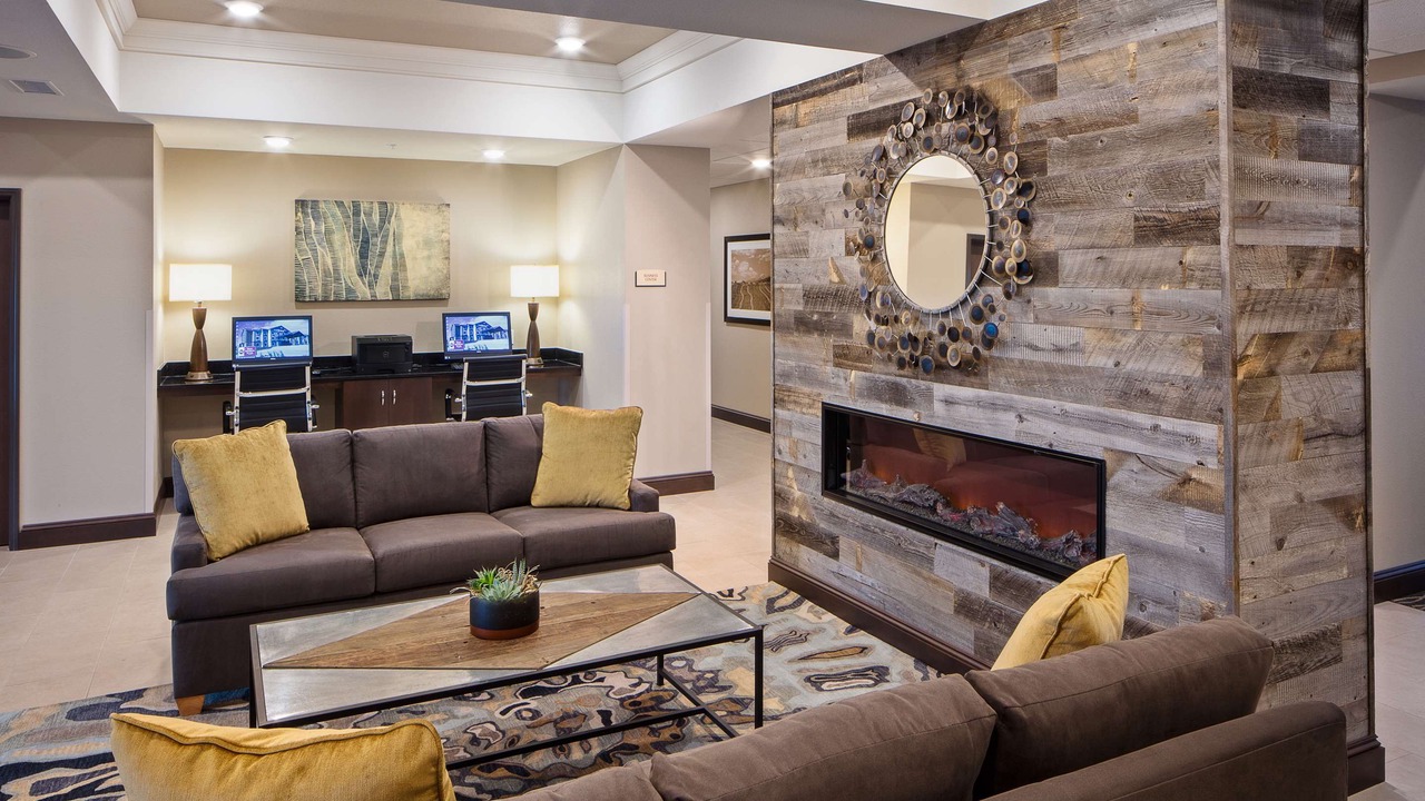 Photo of Livingroom in Fort Morgan