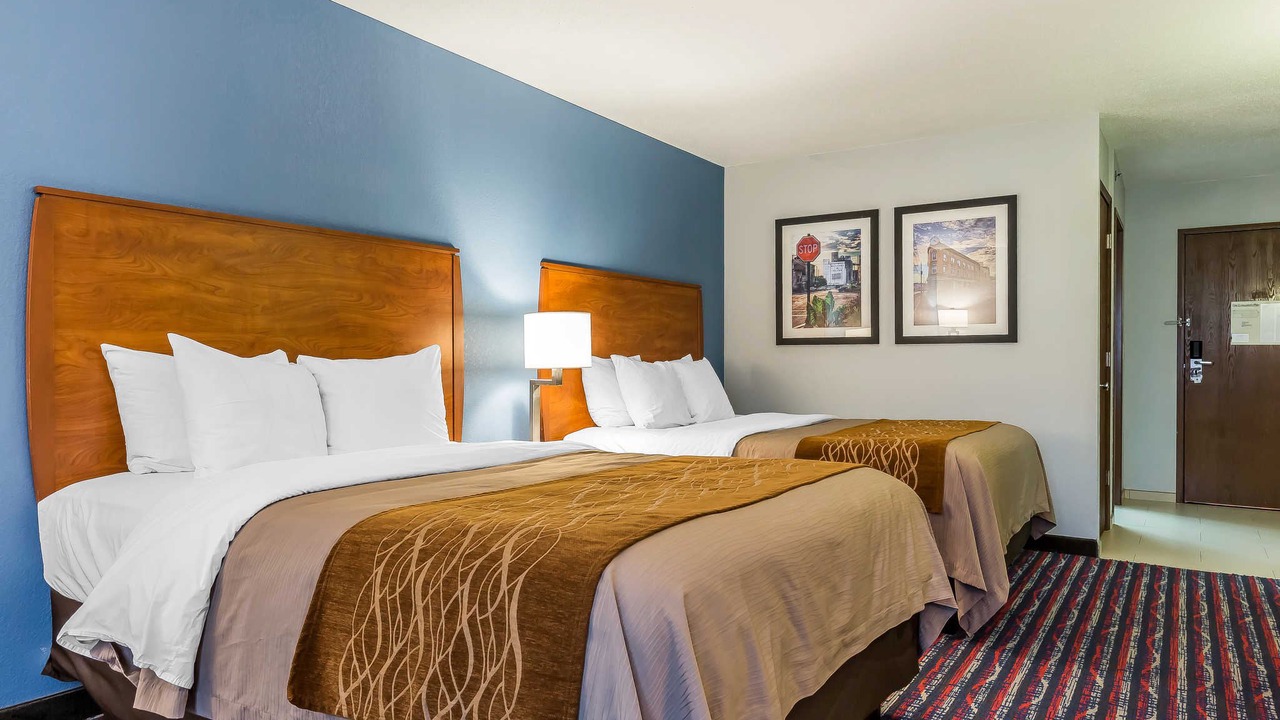 Photo of Bedroom in Alton