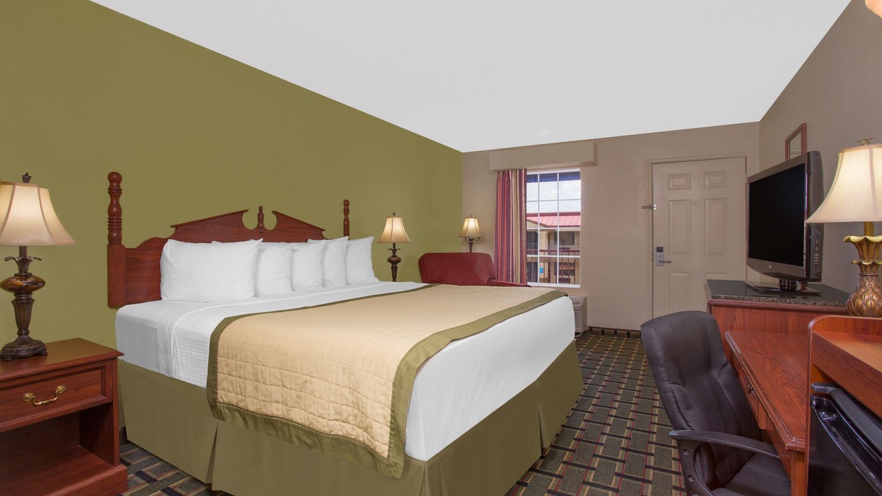 Photo of Bedroom in Warner Robins