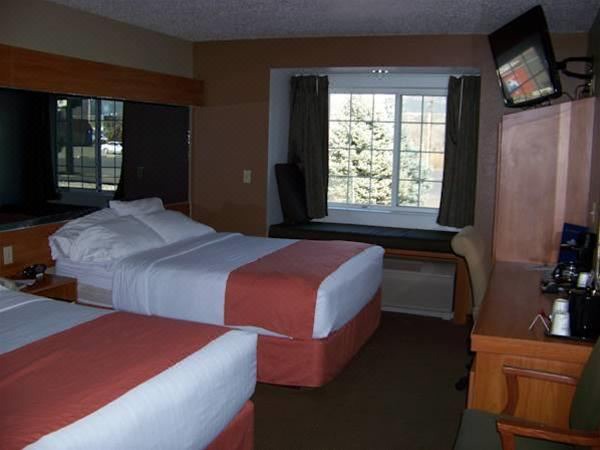 Photo of Bedroom in Raton