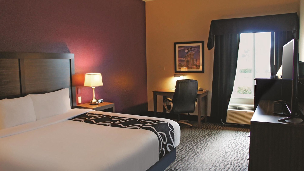 Photo of Bedroom in Tomball