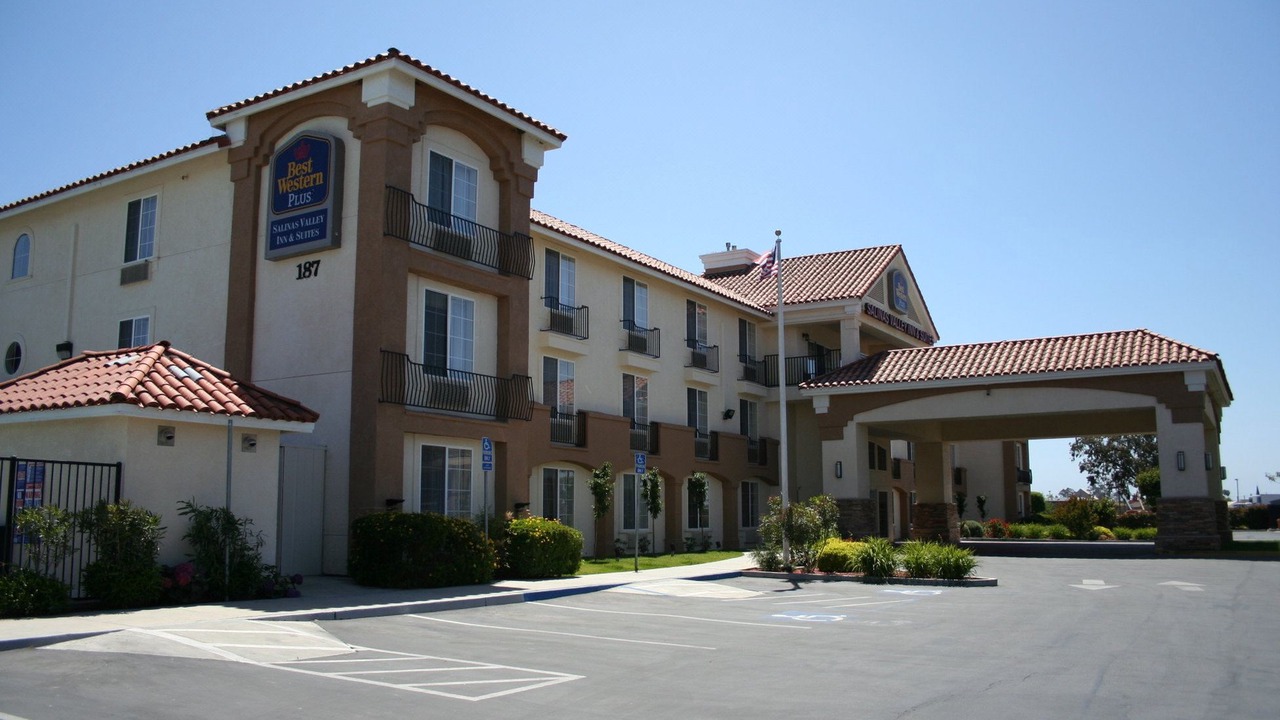 Photo of Buildings in Salinas