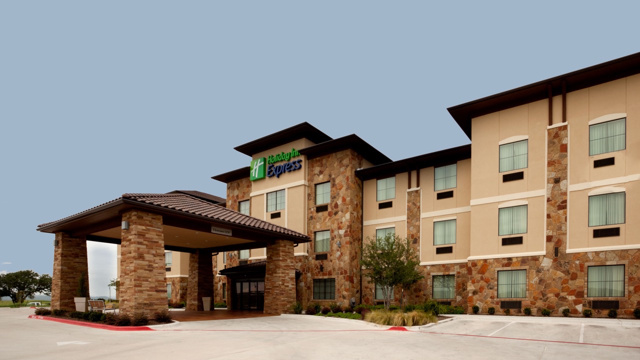 Photo of Buildings in Marble Falls