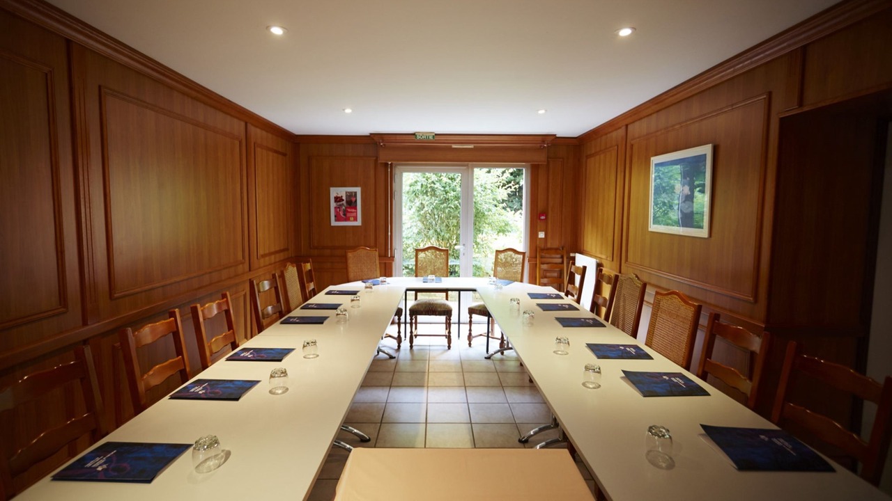 Photo of Others in Cesson-Sevigne