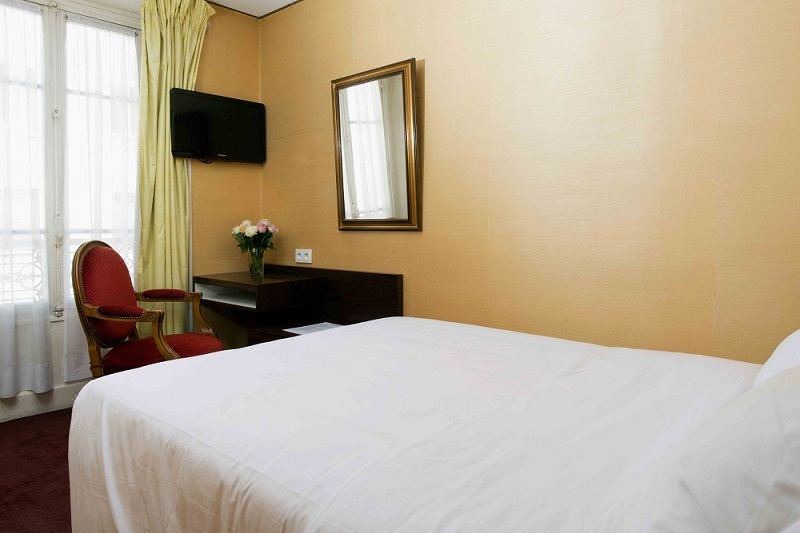 Photo of Bedroom in Quartier de la Plaine-de-Monceaux