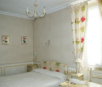 Photo of Bedroom in Downtown Angers