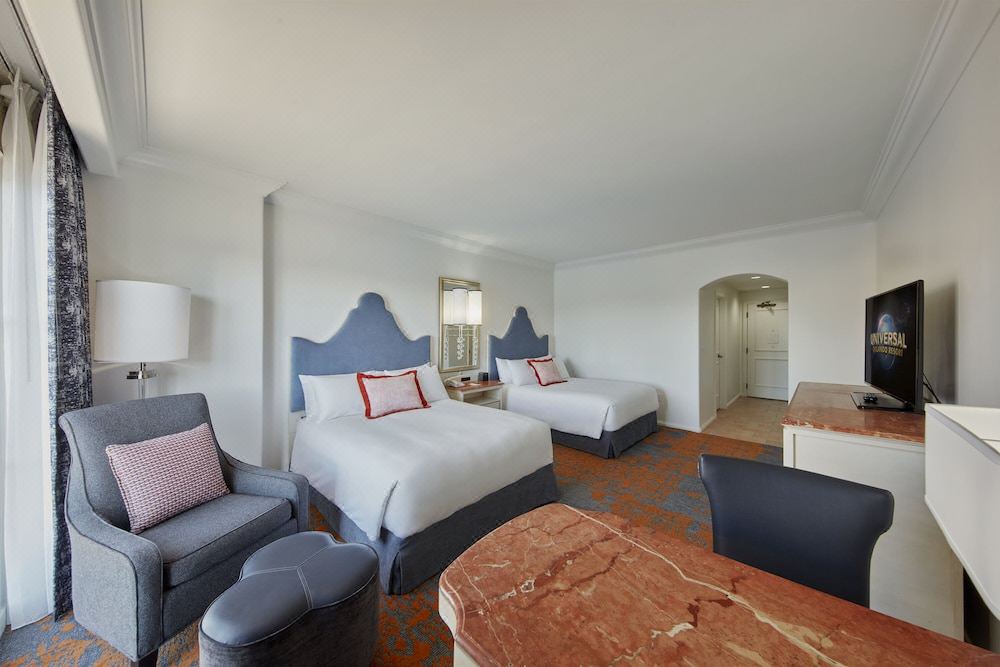 Photo of Livingroom in Florida Center
