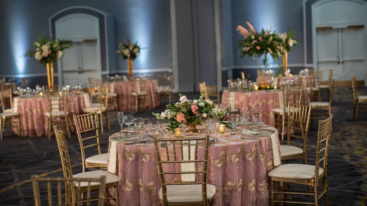 Photo of Livingroom in Uptown District