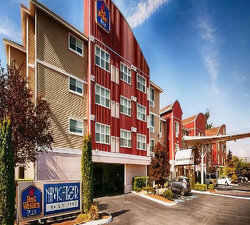 Photo of Buildings in Holly