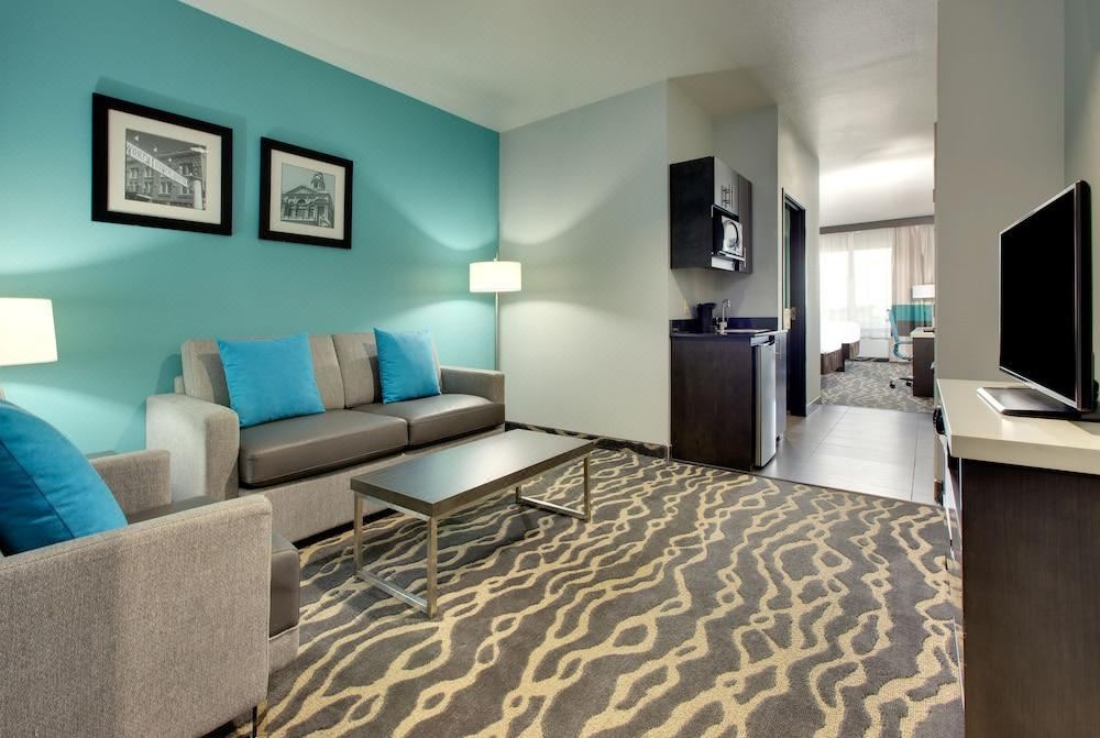 Photo of Livingroom in Roanoke