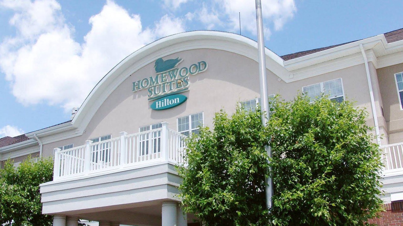 Photo of Buildings in Warwick