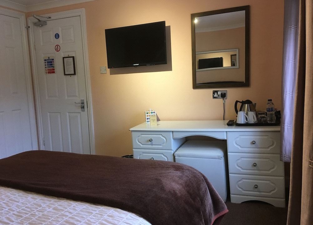 Photo of Others in Silverton