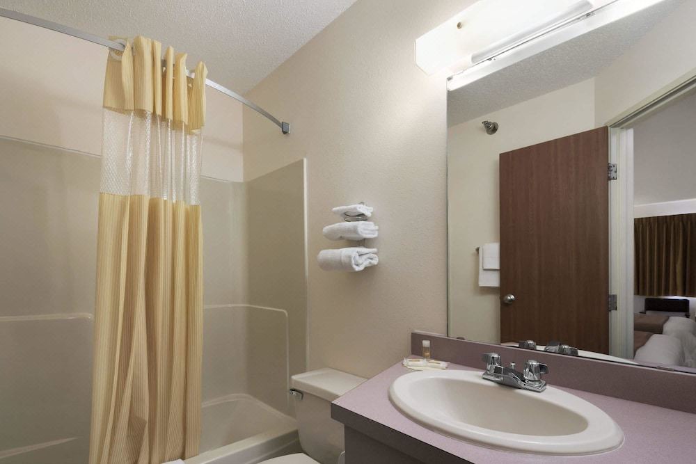Photo of Bathroom in Hinckley