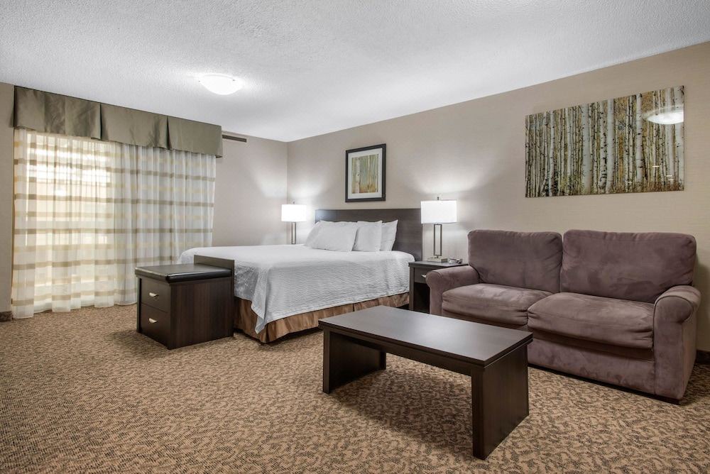 Photo of Livingroom in Brandon