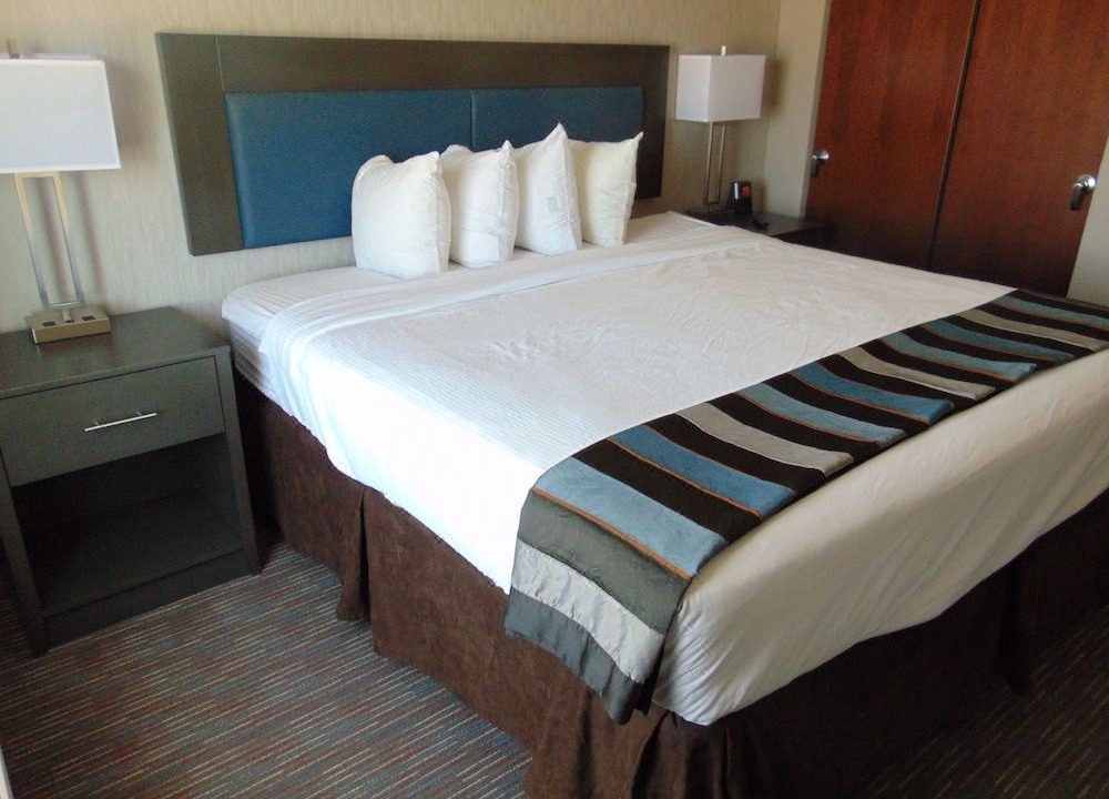 Photo of Bedroom in North by Northwest