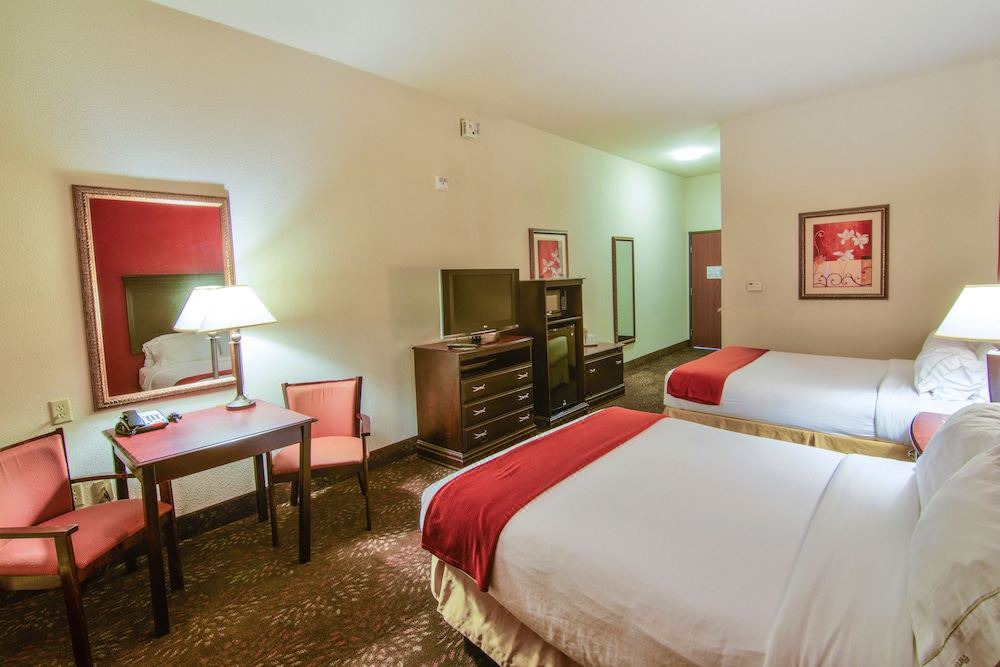 Photo of Bedroom in Terrell