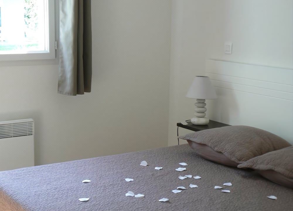 Photo of Bedroom in Plescop