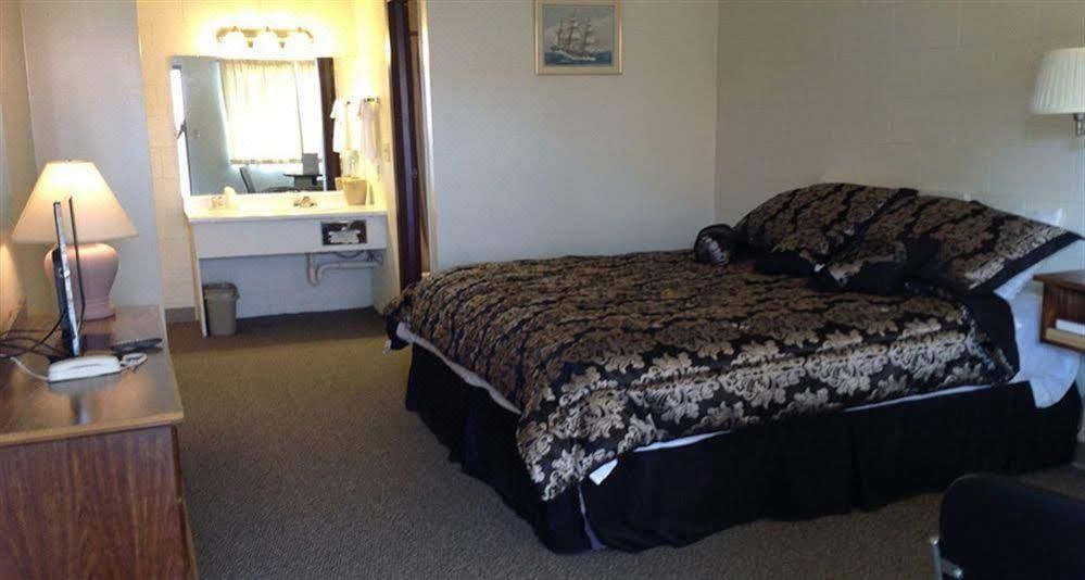 Photo of Bedroom in Blaine