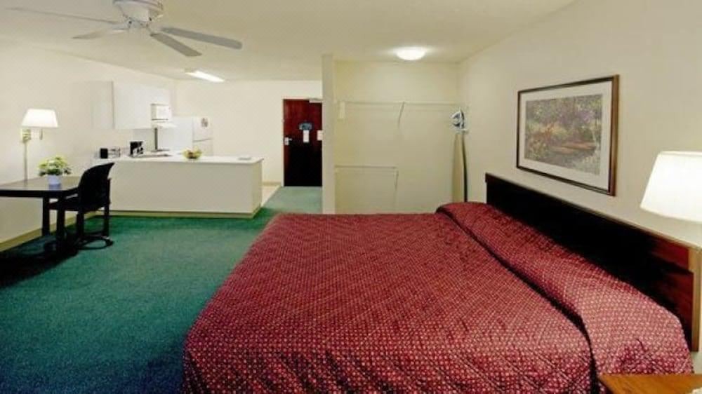Photo of Bedroom in Soncy