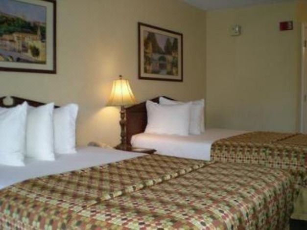 Photo of Bedroom in Ozark
