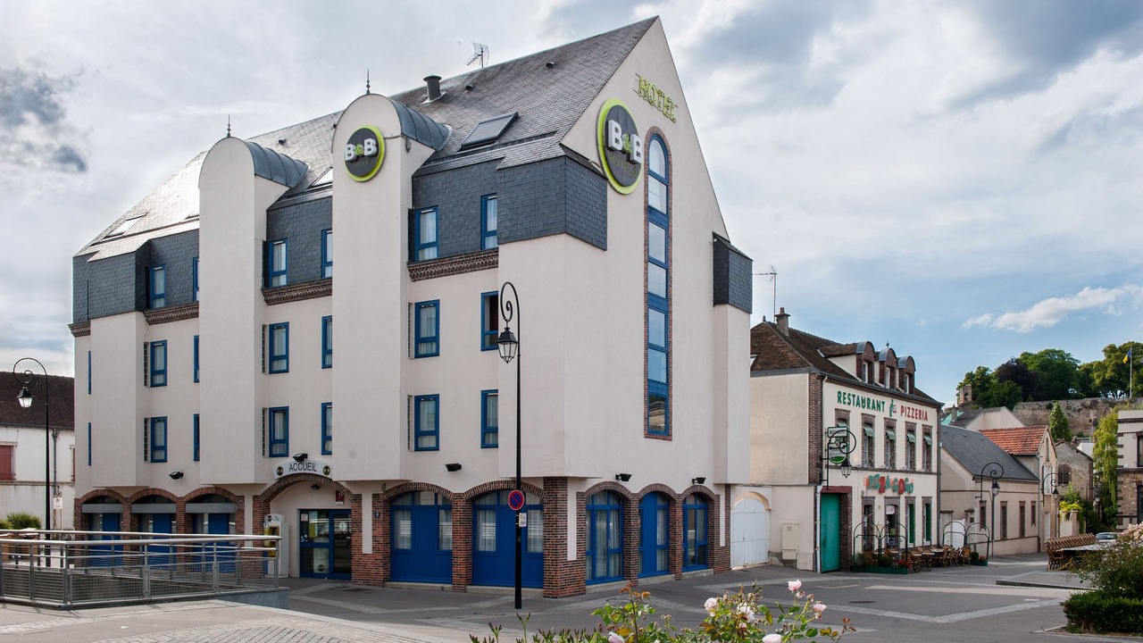 Photo of Buildings in Dreux