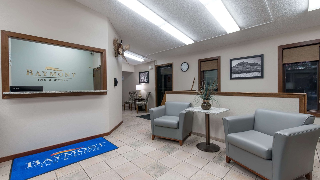 Photo of Livingroom in Pierre
