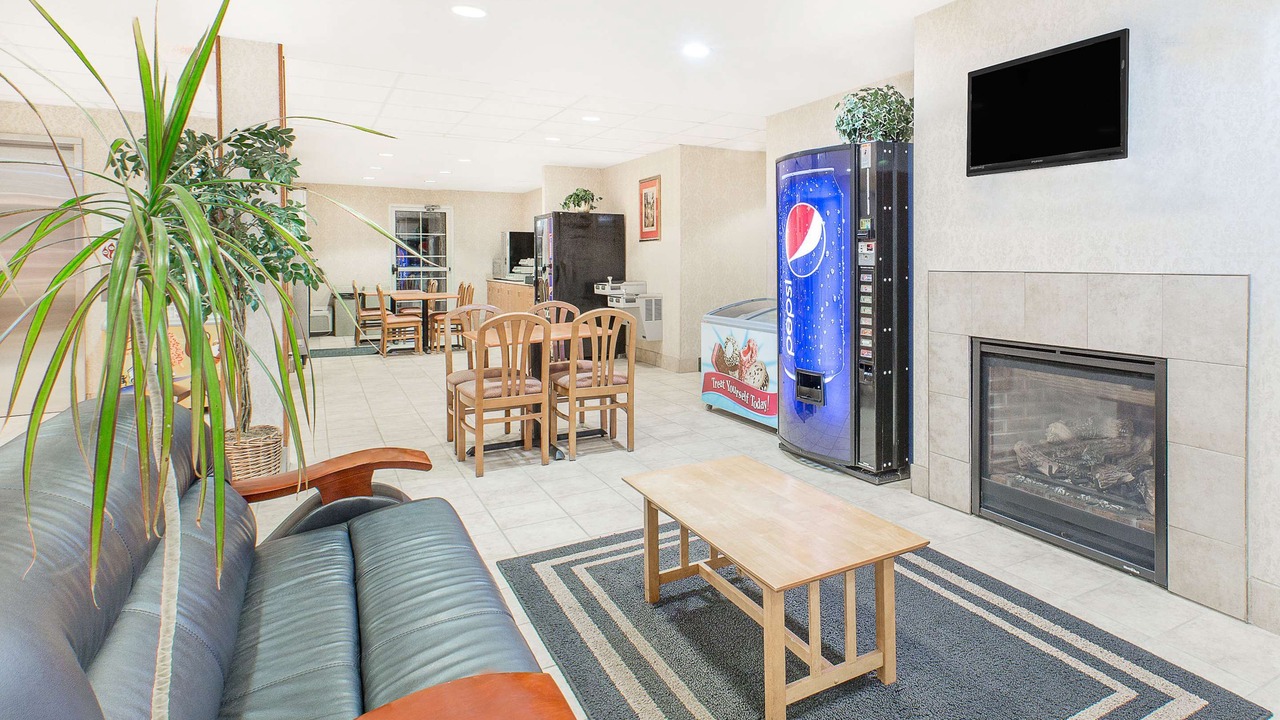 Photo of Livingroom in Colfax