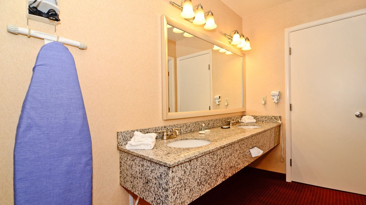 Photo of Others in Grants Pass