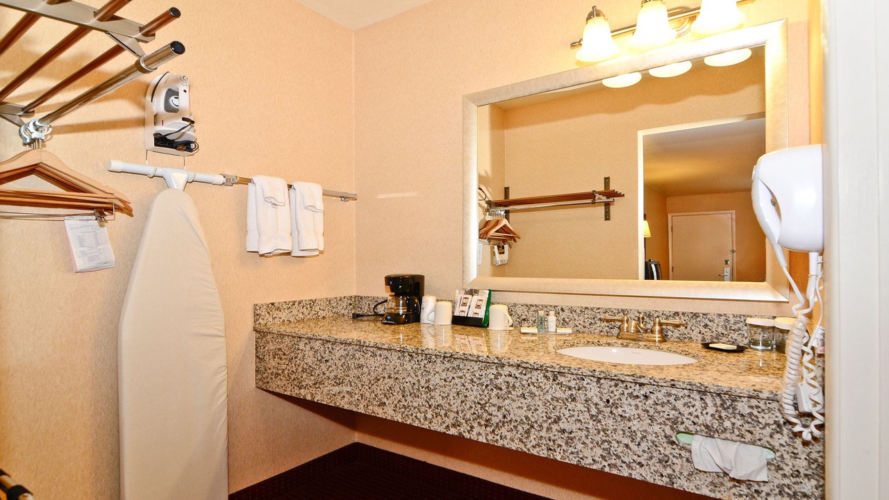 Photo of Others in Grants Pass