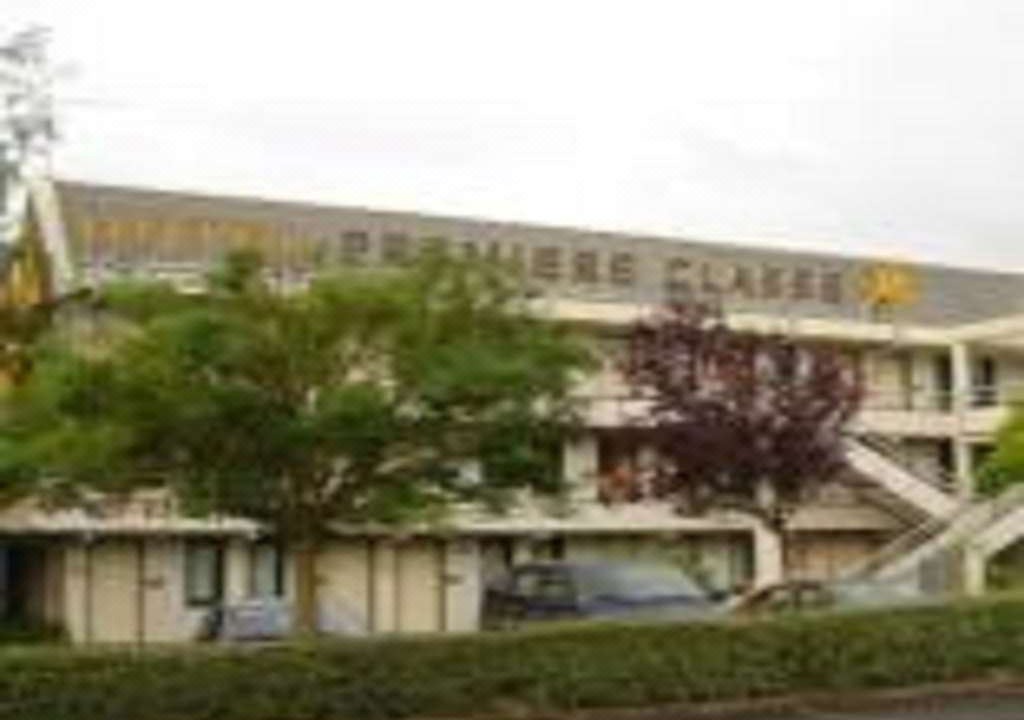 Photo of Buildings in Mouroux