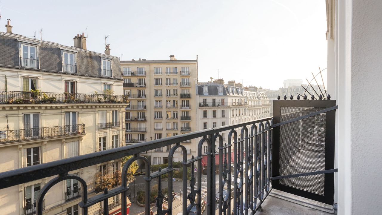 Photo of Buildings in Jardin des plantes