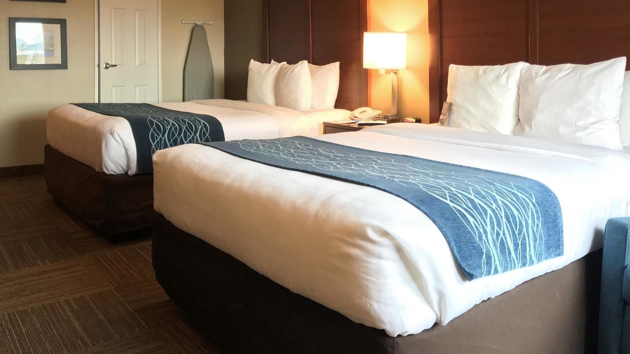 Photo of Bedroom in Edgewater