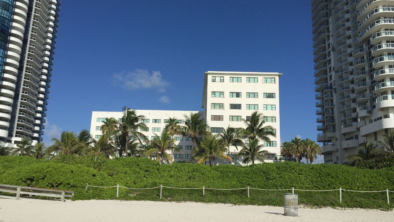 Photo of Buildings in Mid Beach
