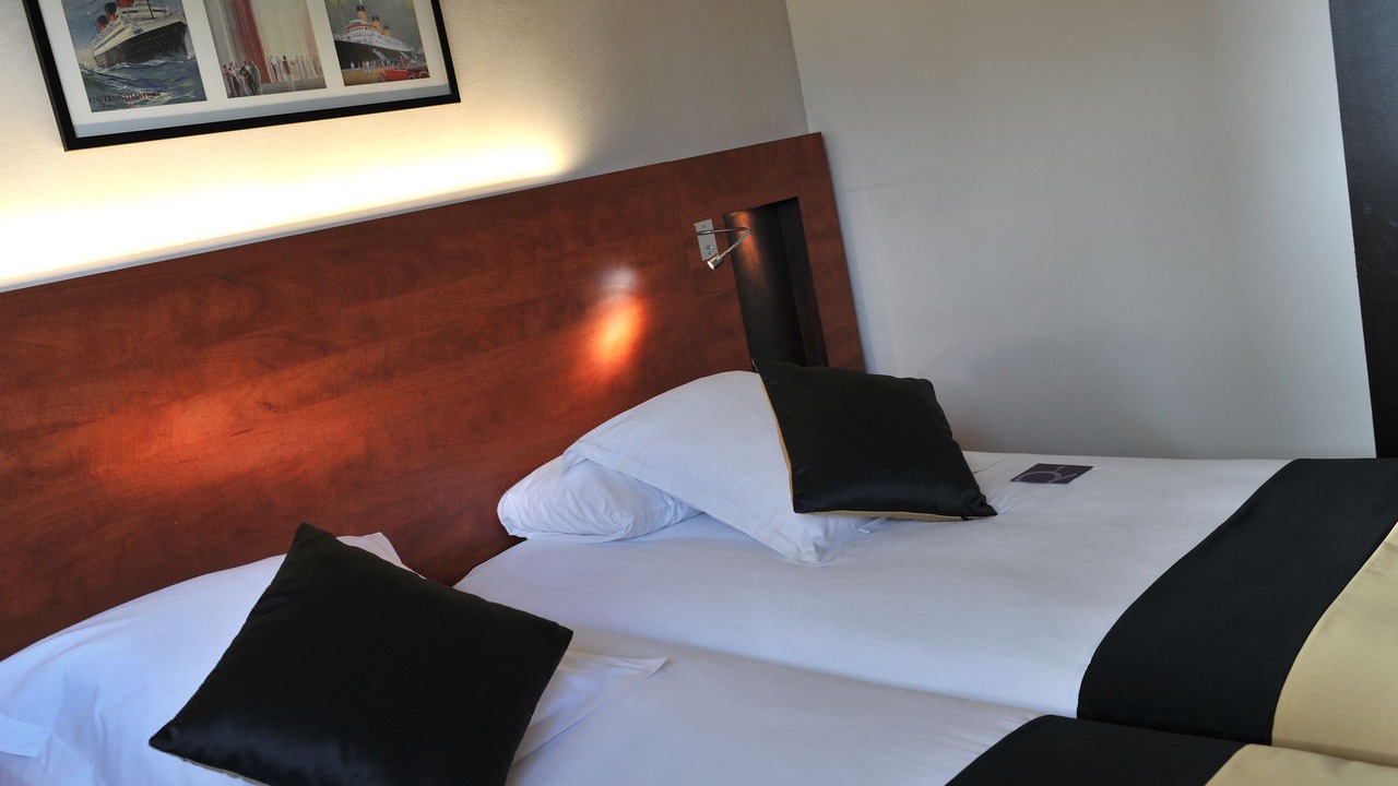 Photo of Bedroom in Maurepas