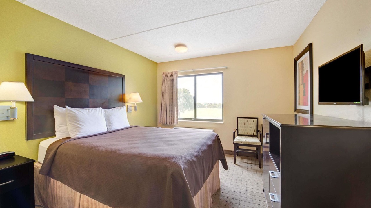 Photo of Bedroom in DeSoto