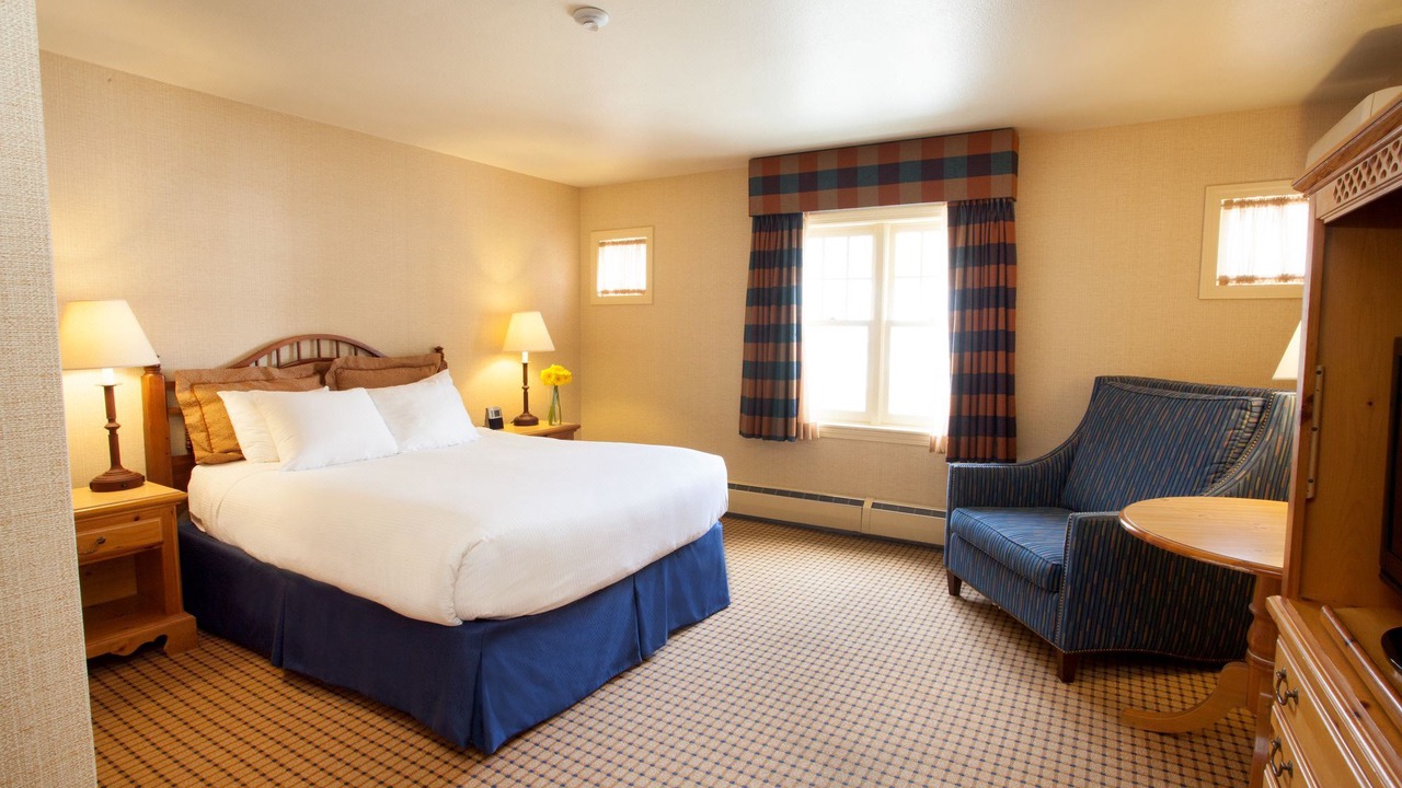 Photo of Bedroom in Wolfeboro