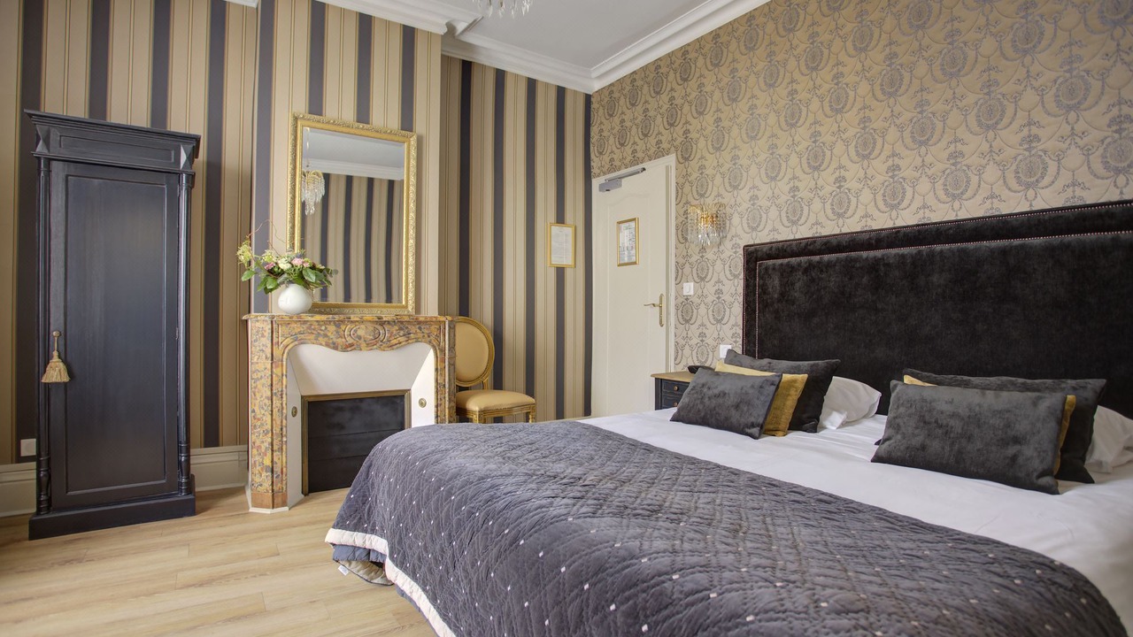Photo of Bedroom in Downtown Angers