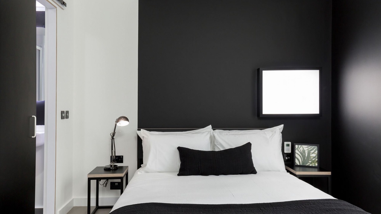 Photo of Bedroom in Hackney Central