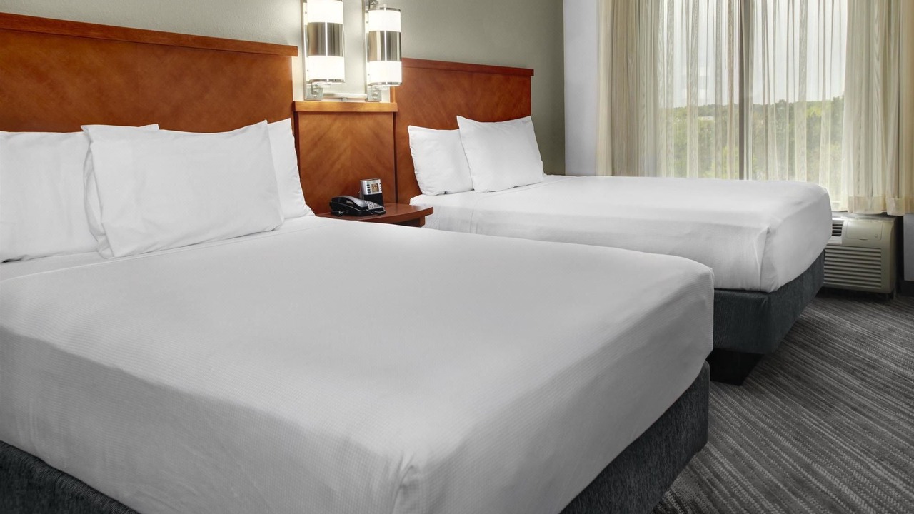 Photo of Bedroom in Secaucus