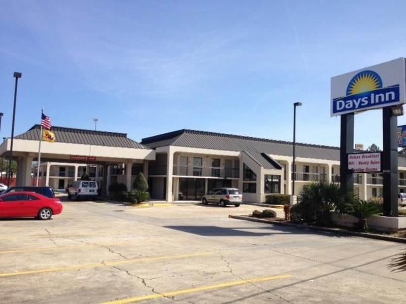 Photo of Buildings in Broadmoor