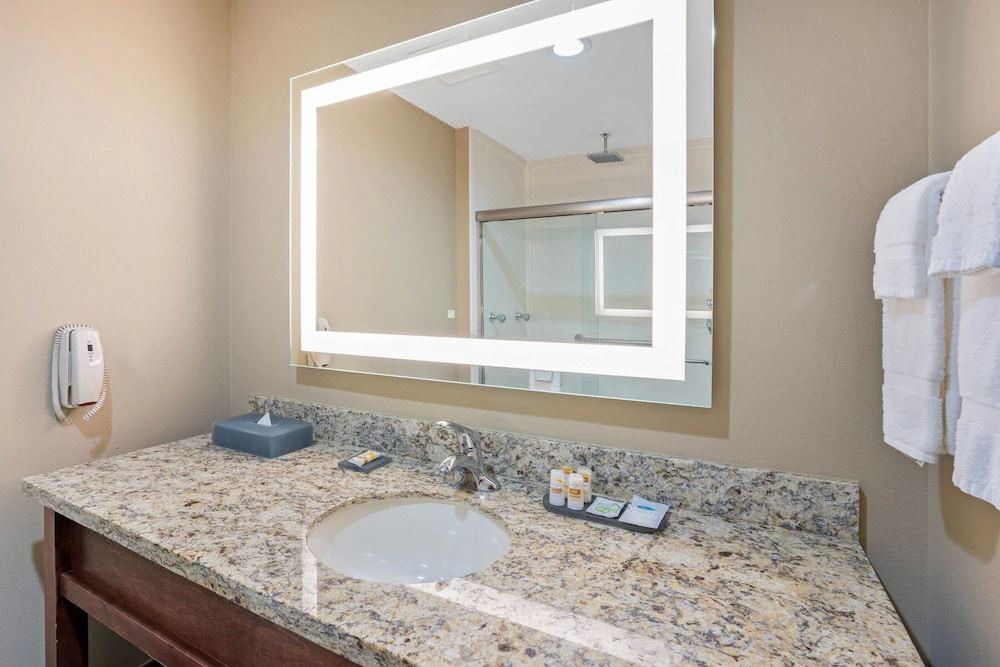 Photo of Bedroom in Willowbrook