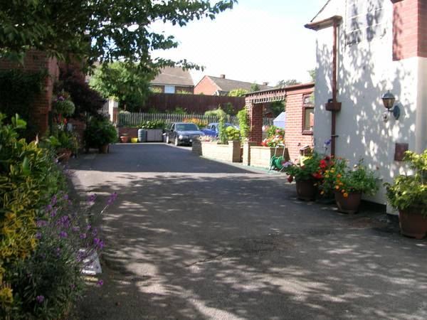 Photo of Buildings in Ibstock