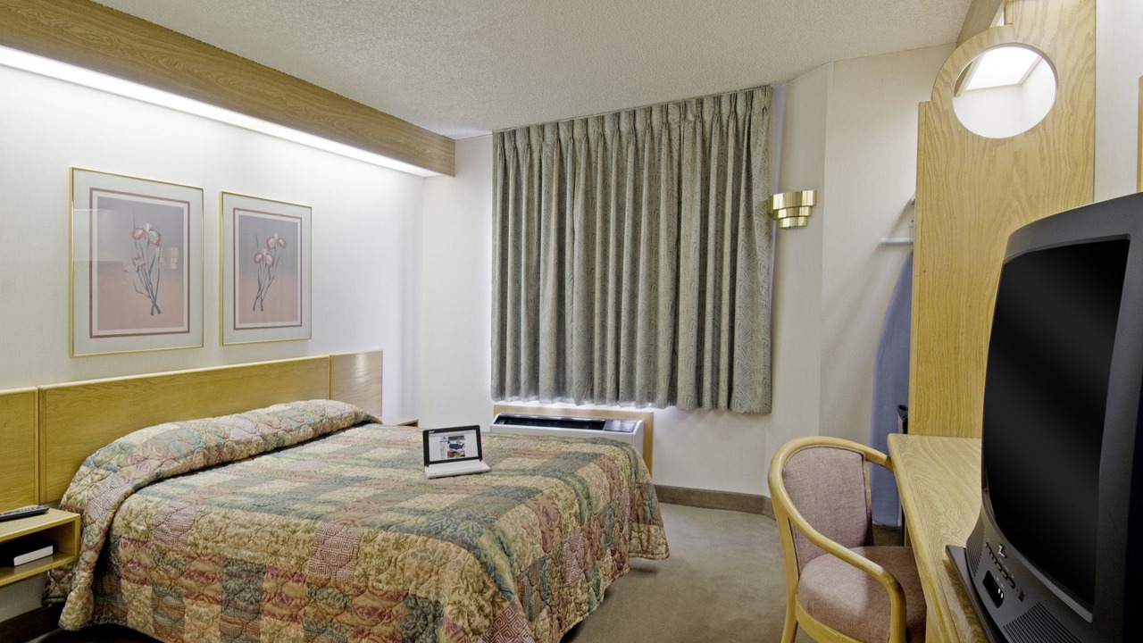 Photo of Bedroom in Rawlins