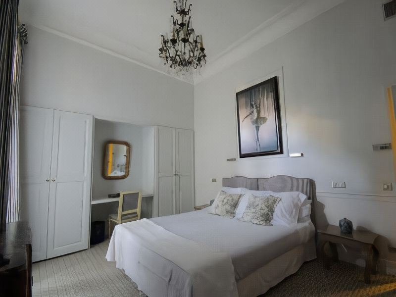 Photo of Bedroom in Avignon City Centre